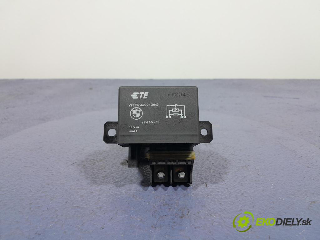 Bmw X7 2021 Relé: 6836504