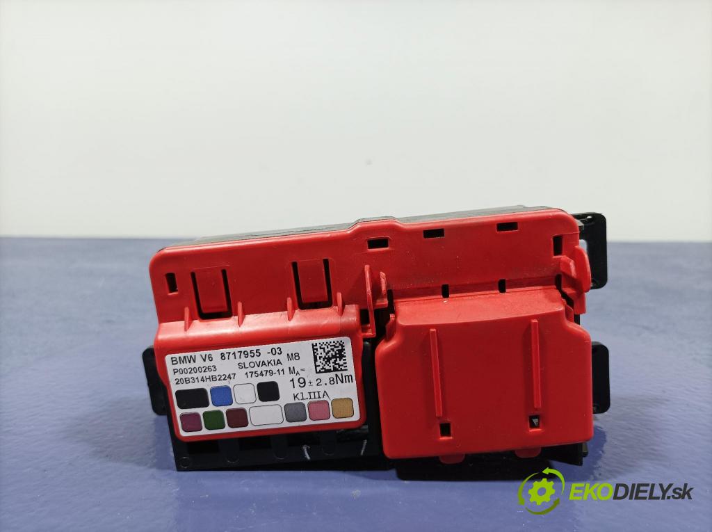 Bmw X7 2021 instalace Elektrický: 8717955