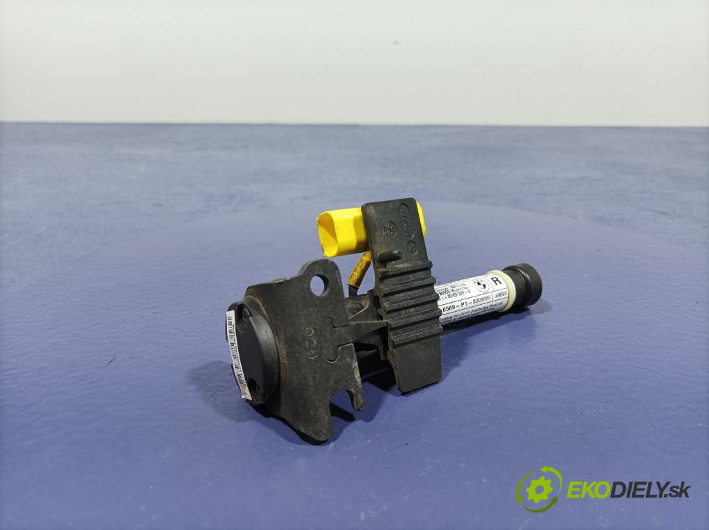 Bmw X7 2021 Závěs: masky: 7418200