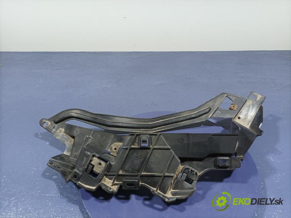 Bmw X7 2021 Upevnenie: narazník 8089902