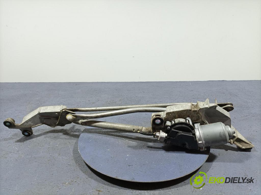 Mitsubishi Outlander 2010 mechanizmus motor: Stierače: Predné 159300-1052