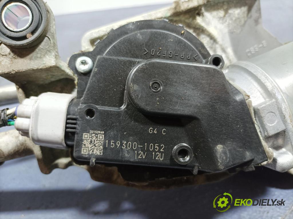 Mitsubishi Outlander 2010 mechanizmus motor: Stierače: Predné 159300-1052