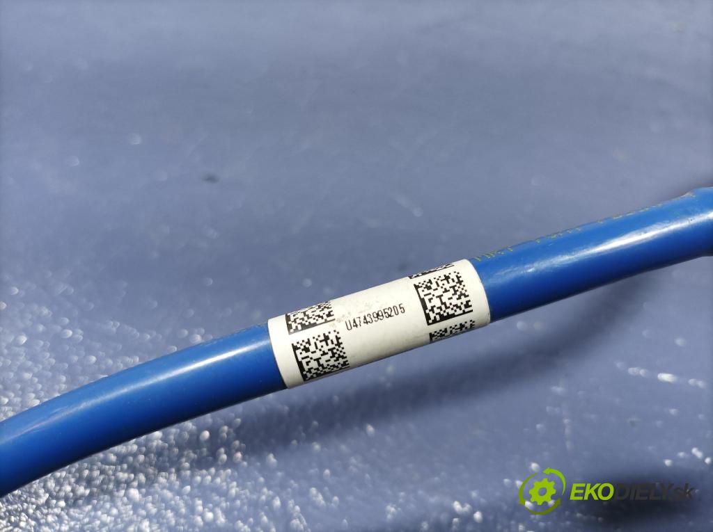 Bmw X7 2021 trubka Paliva: 7439952