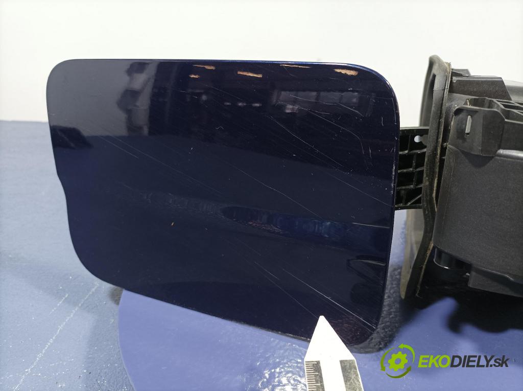 Bmw X7 2021 Klapka Infuze Paliva: 7440020