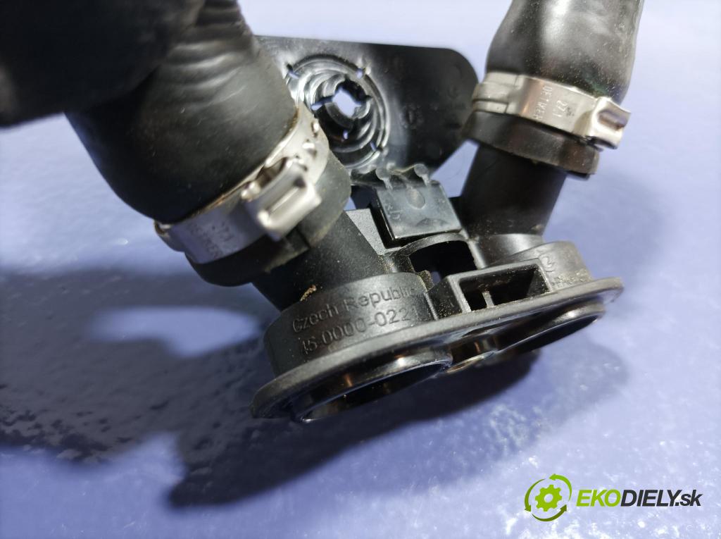 Bmw X7 2021 trubka Chladič: 8780517