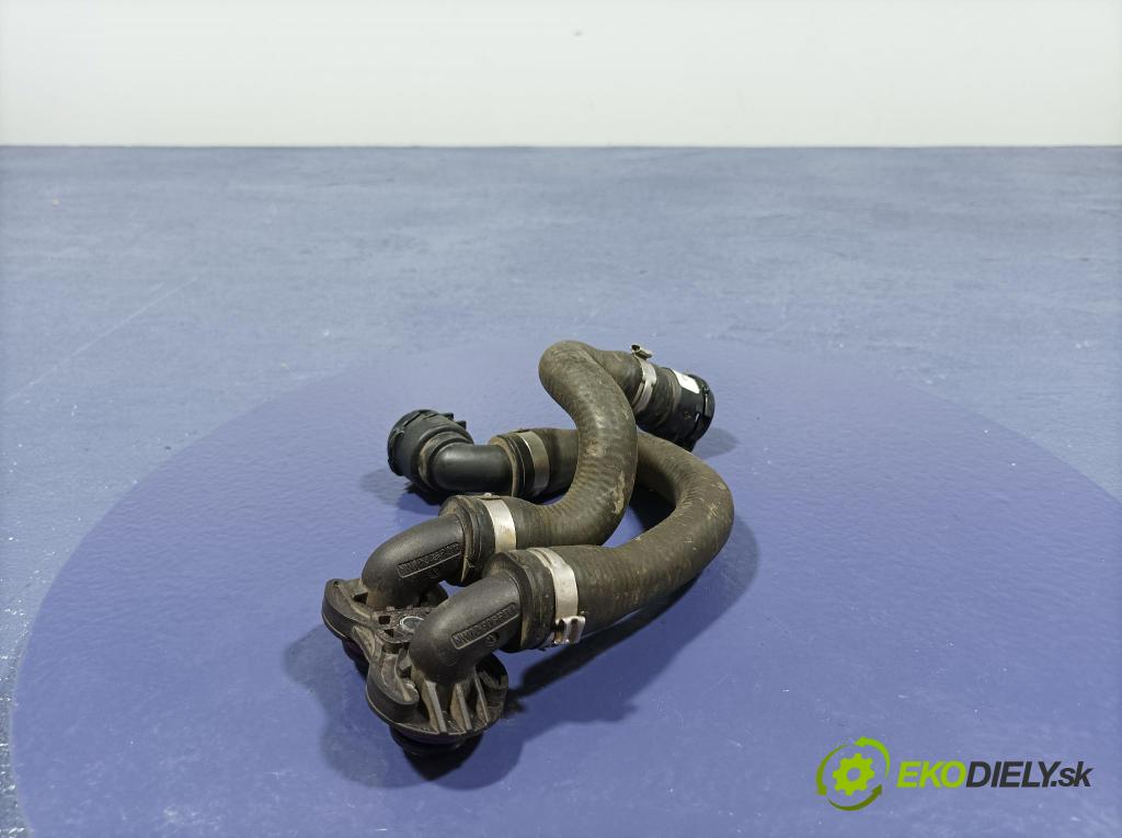 Bmw X7 2021 trubka Chladič: 8598363