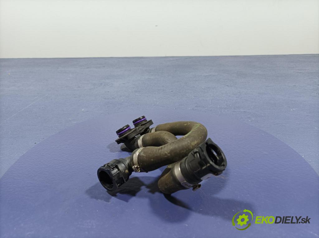 Bmw X7 2021 trubka Chladič: 8598363