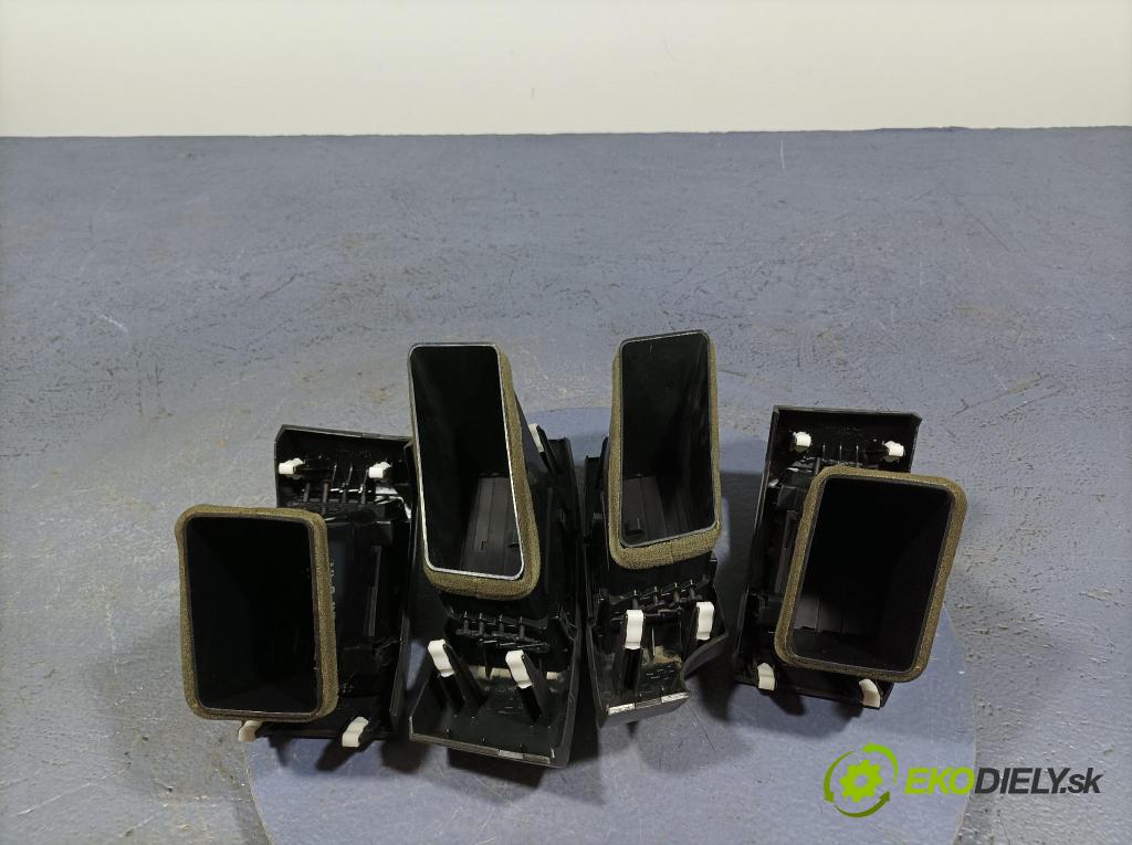 Mitsubishi Outlander 2010 GRIDS: Prúd vzduchu: Vzduch: 8030A025ZZ