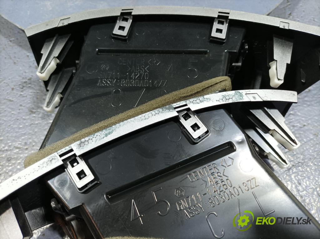 Mitsubishi Outlander 2010 GRIDS: Prúd vzduchu: Vzduch: 8030A025ZZ