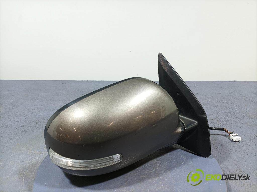 Mitsubishi Outlander 2010 zrkadlo pravé