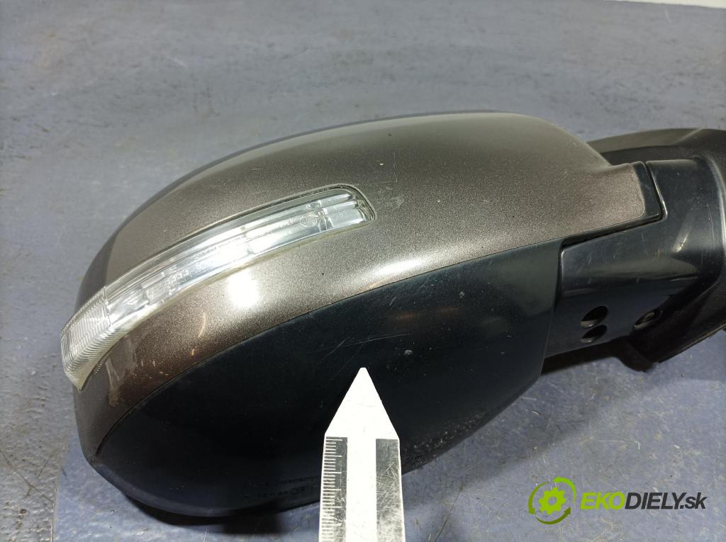 Mitsubishi Outlander 2010 zrkadlo pravé