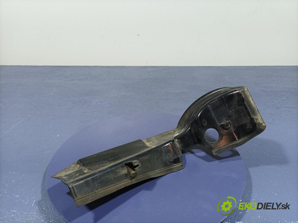 Bmw X7 2021 kryt Plast: Interiéry: 7451768