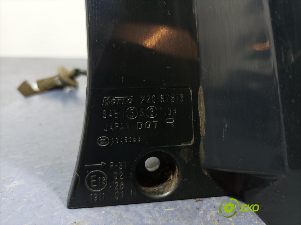 Mitsubishi Outlander 2010 svetlo / reflektor zad Prava: Vonkajsia: 220-87813