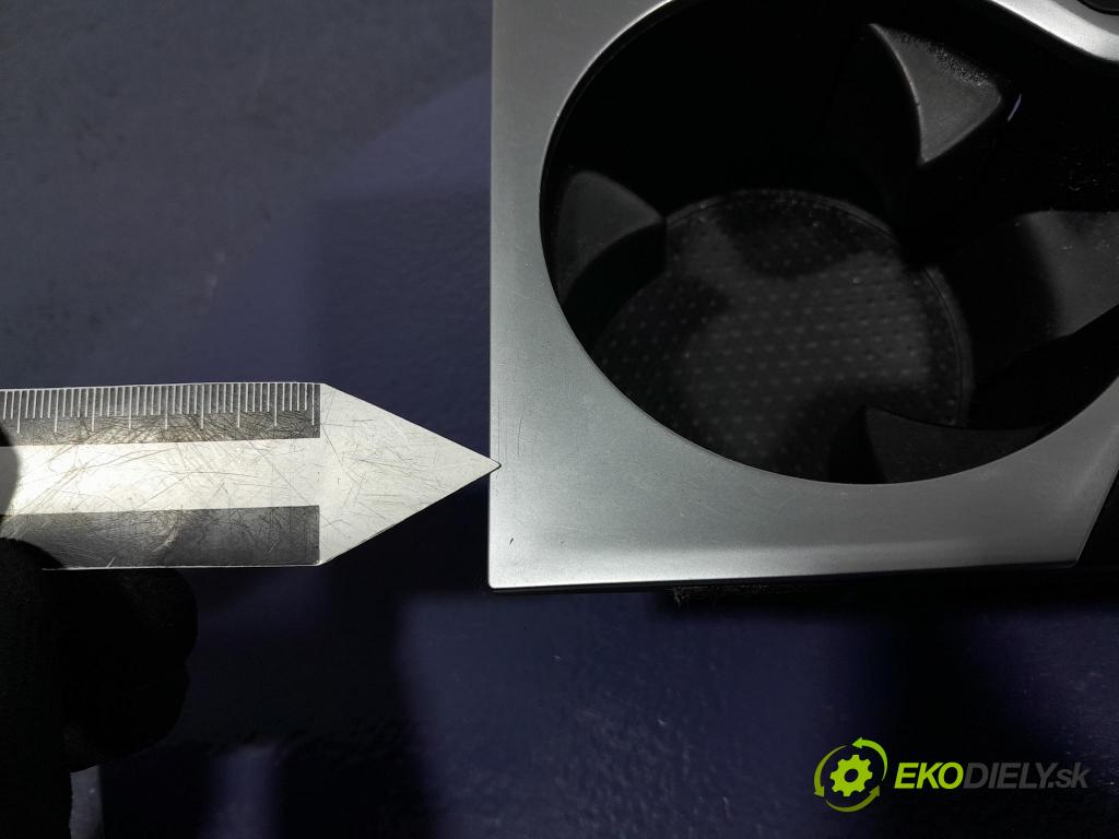 Bmw X7 2021 kastlík 6828775