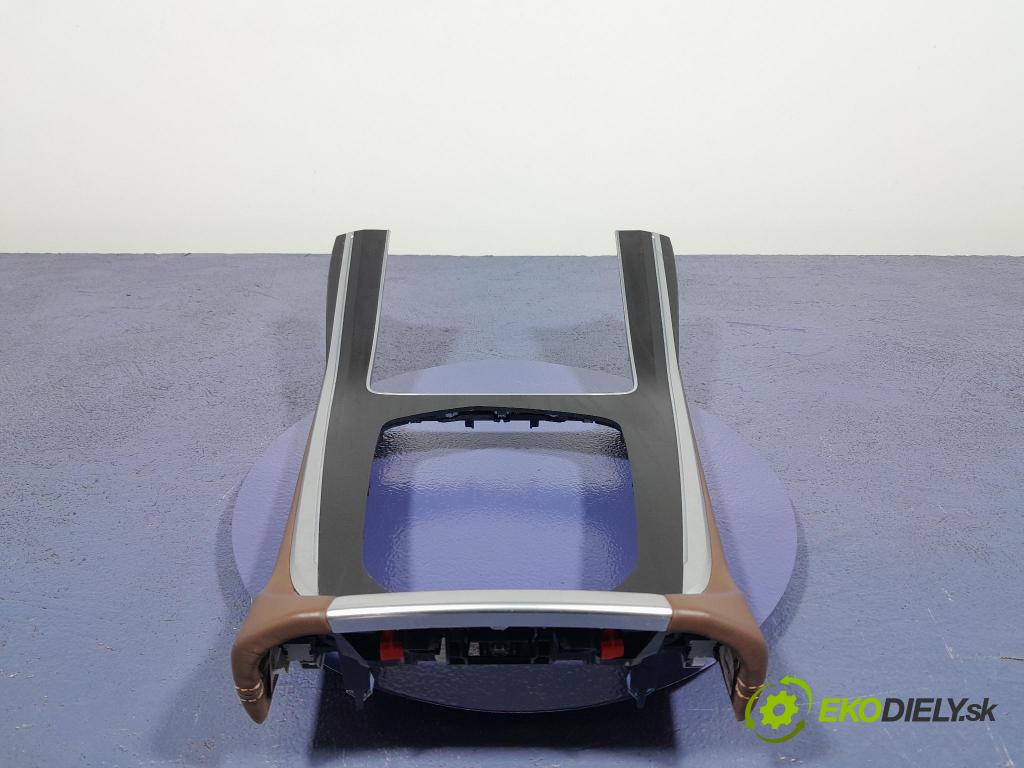 Bmw X7 2021 lišta Dekoratívní: Uvnitř