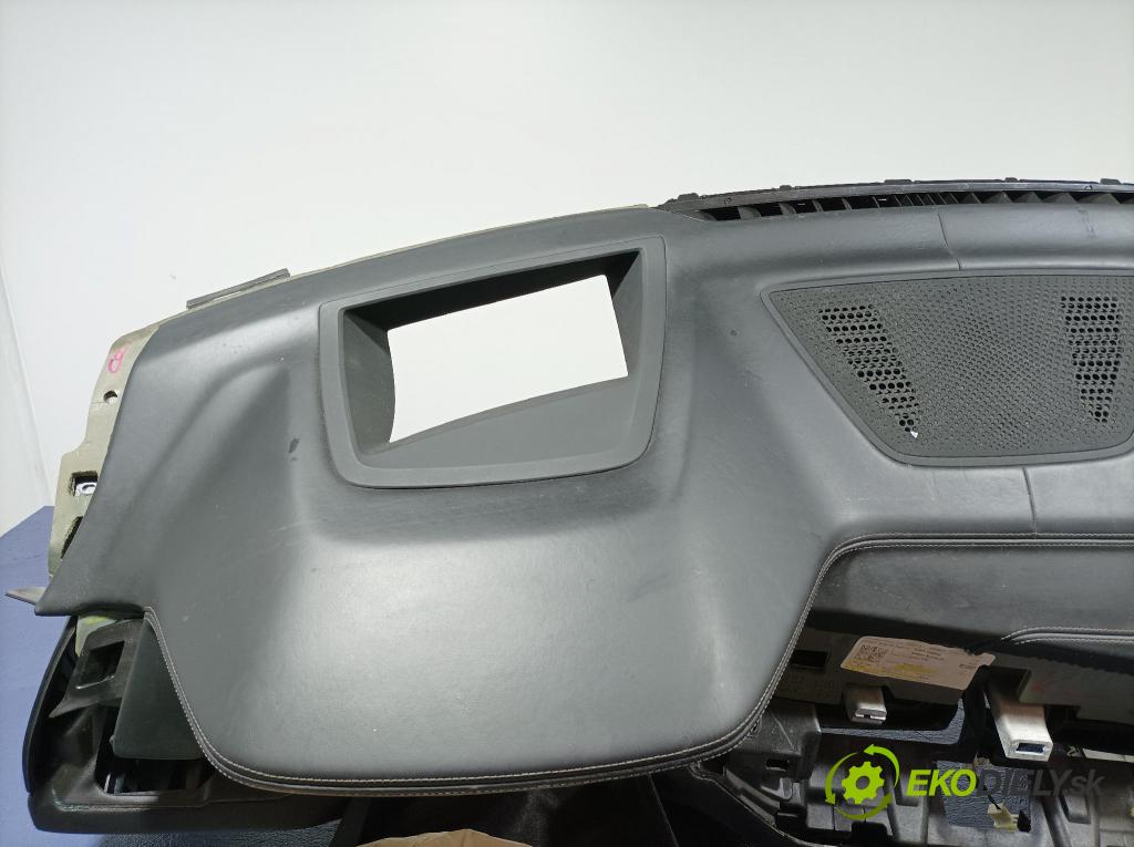 Bmw X7 2021 kokpit,přistrojova deska 9382489