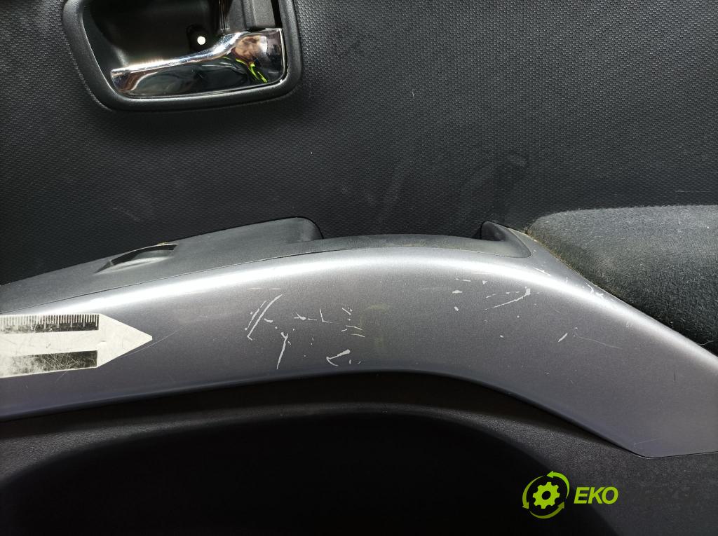 Mitsubishi Outlander 2010 Čalounictví: dvere Predné Prava: 7221B134