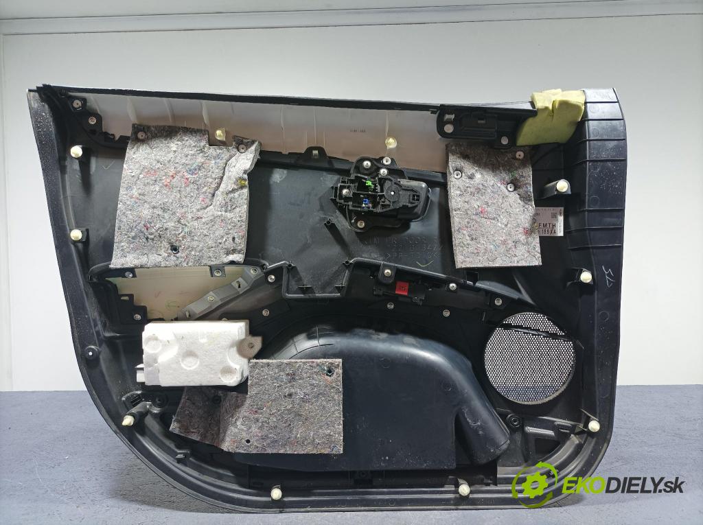 Mitsubishi Outlander 2010 Čalounictví: dvere Predné Prava: 7221B134
