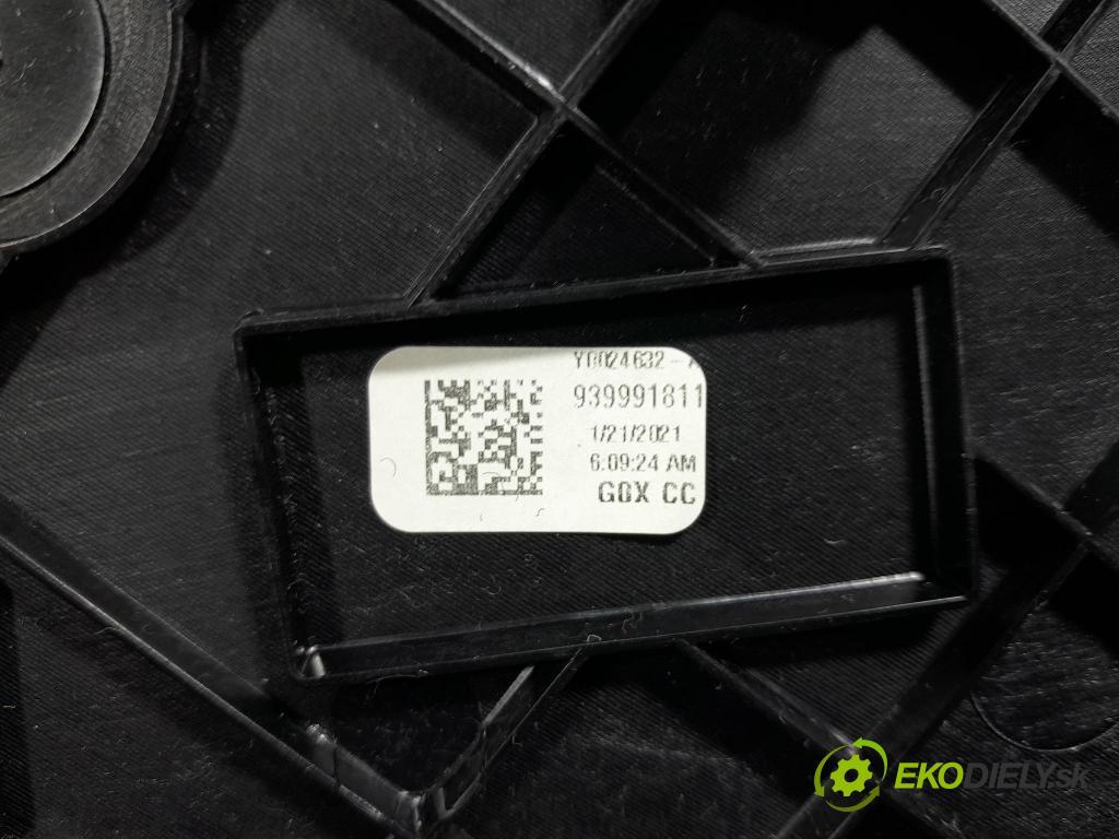 Bmw X7 2021 kryt Plast: Interiéry: 9399918
