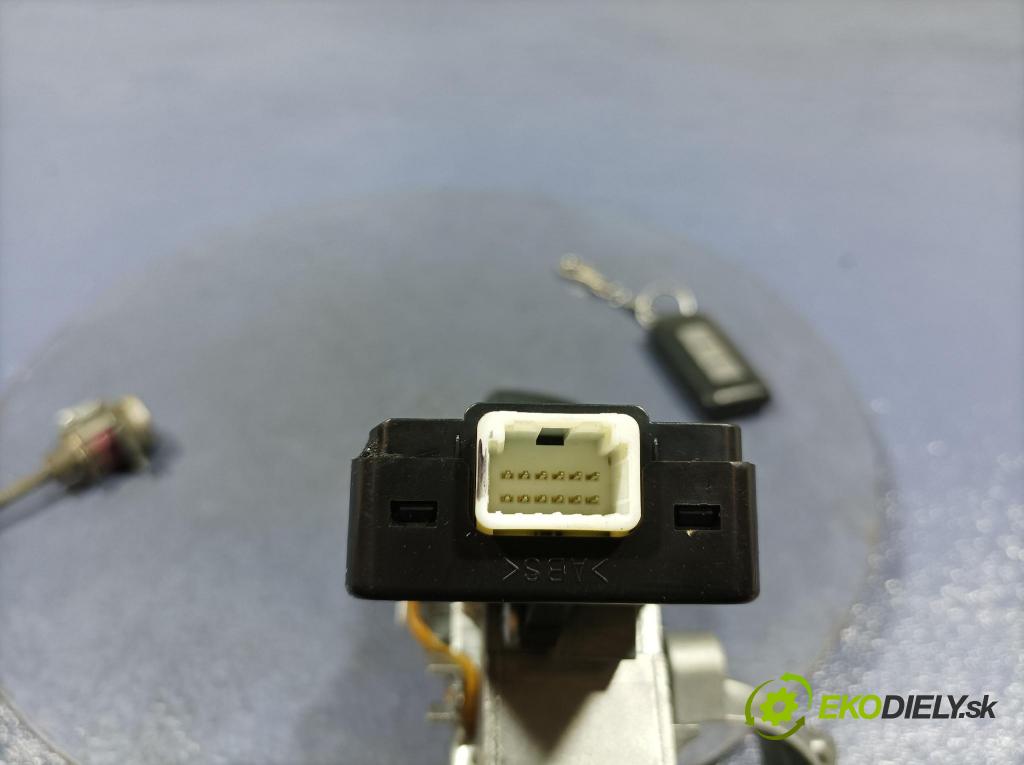 Mitsubishi Outlander 2010 Spínač zapalování. 8637A557