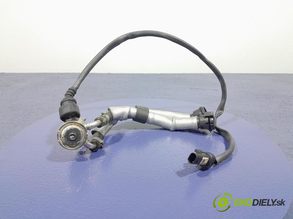 Bmw X7 2021 vstřikovač 8598283