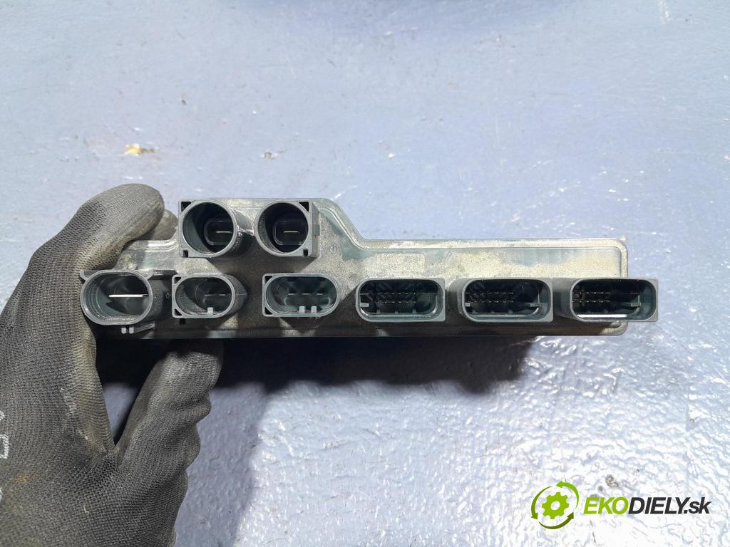 Bmw X7 2021 riadiaca jednotka 8490530