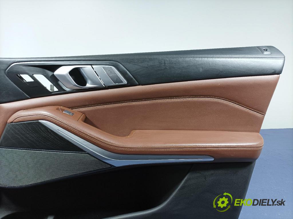 Bmw X7 2021 Čalounictví: dvere Predné Prava: