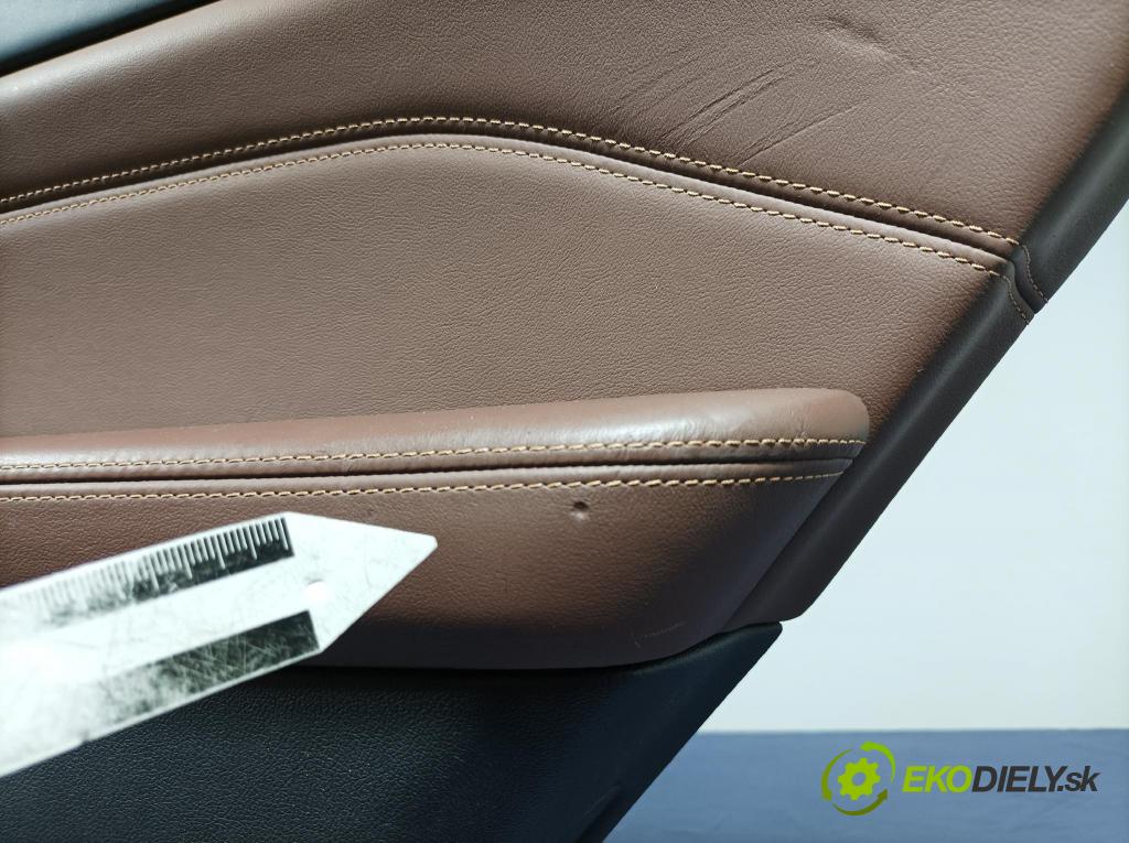 Bmw X7 2021 Čalounictví: dvere zad Prava: