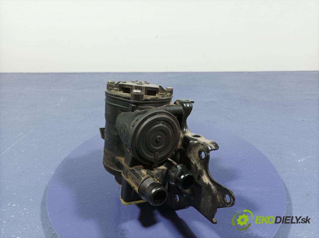 Bmw X7 2021 / Separátor: 8597276