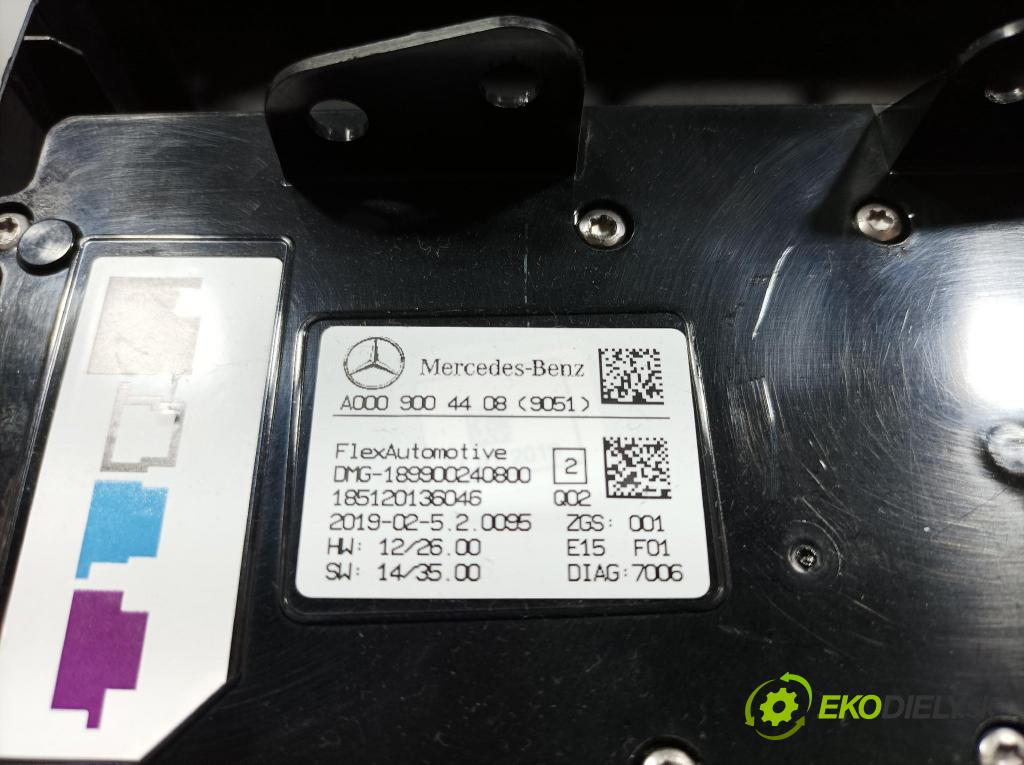 Mercedes Gla-klasa 2019 Svietidlá: Vnútri: A0009004408