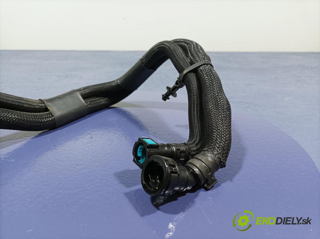 Bmw X7 2021 rúrka paliva 8598163