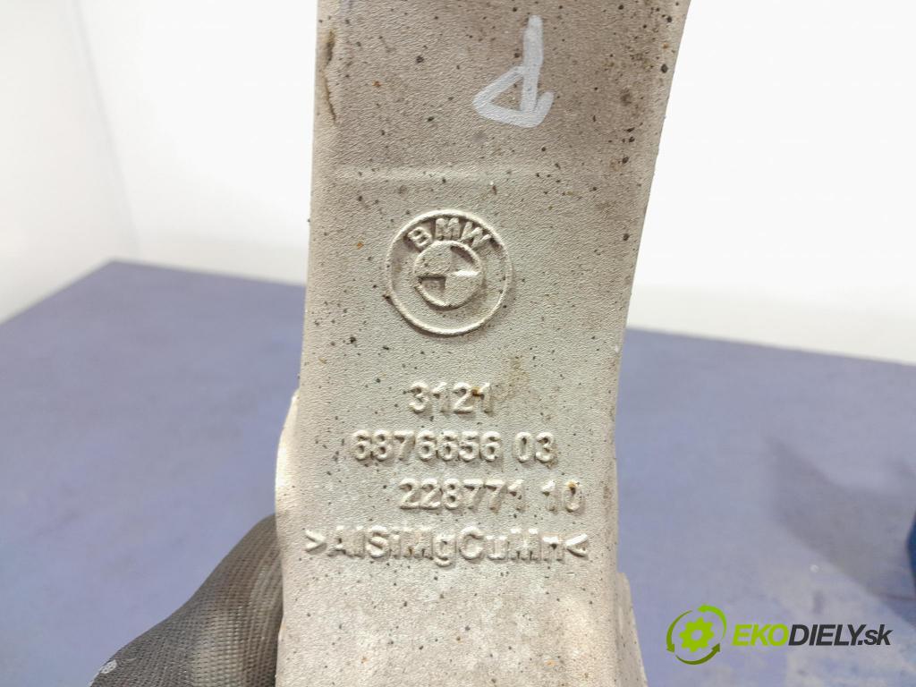 Bmw X7 2021 náboj Prava: 6876656