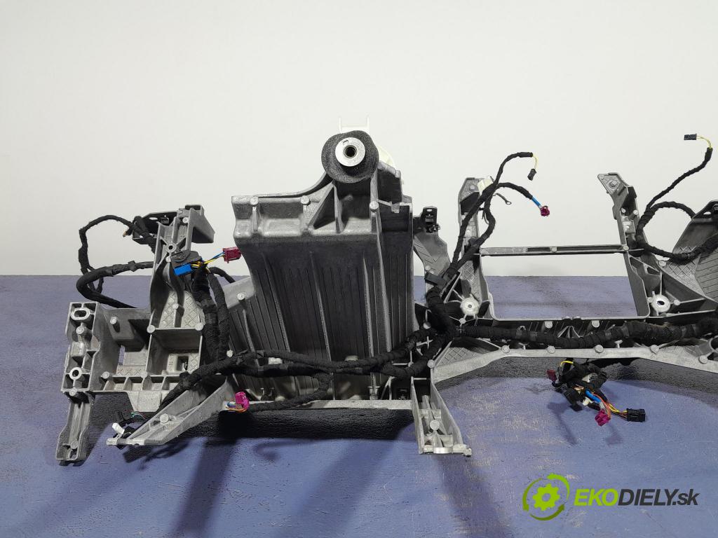 Bmw X7 2021 kokpit,pristrojová doska 9393782