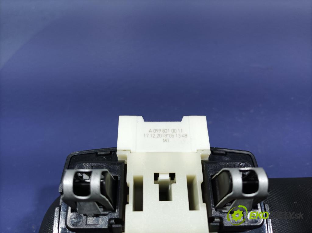 Mercedes Gla-klasa 2019 kryt A1768101300