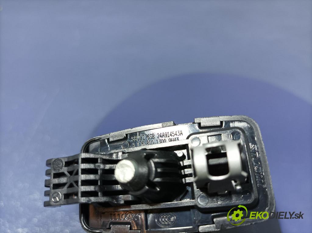 Mercedes Gla-klasa 2019 kryt A1768101300