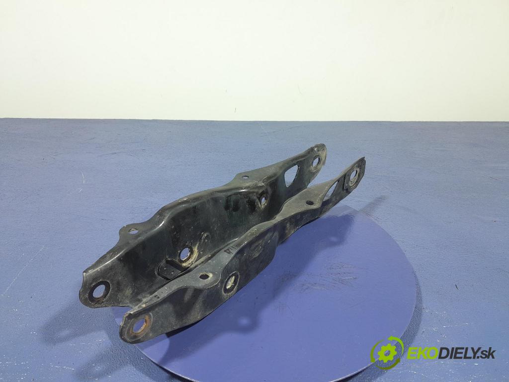 Bmw X7 2021 zad v pravo: 6878031