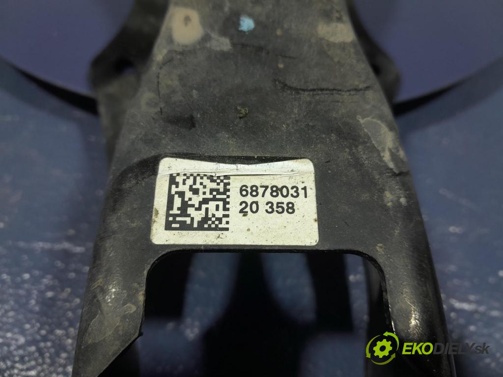 Bmw X7 2021 zad v pravo: 6878031