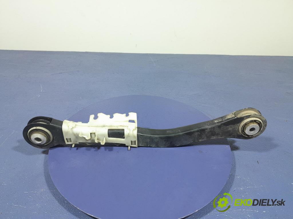Bmw X7 2021 zad v pravo: 6878030