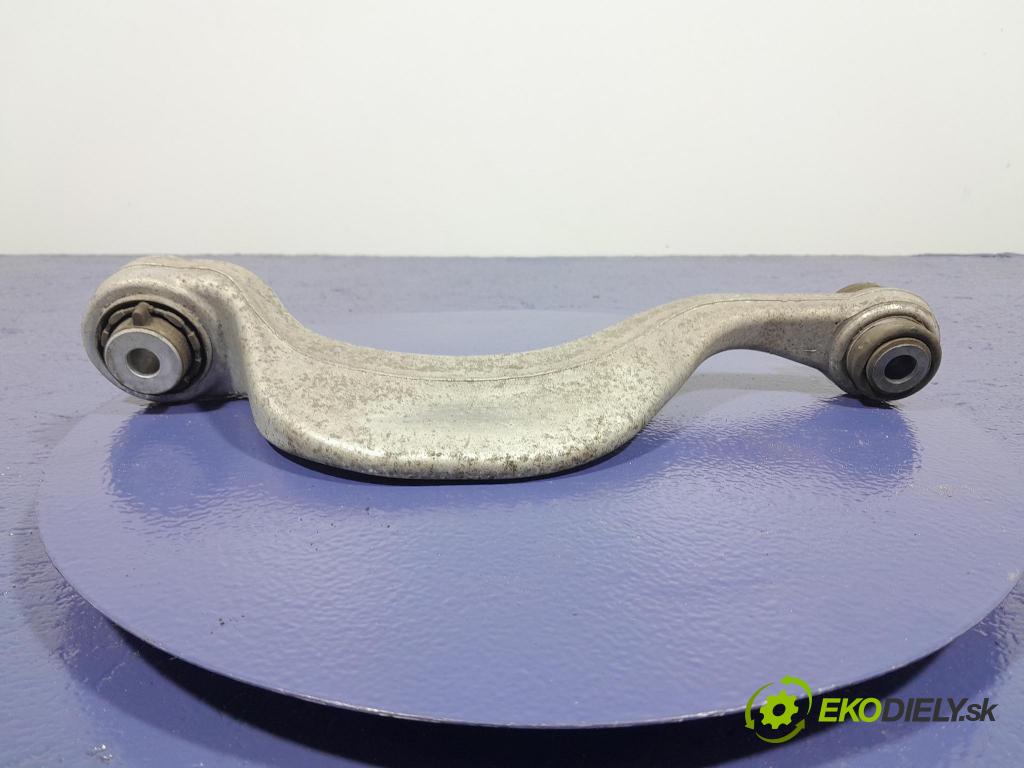 Bmw X7 2021 zad v pravo: 6878022
