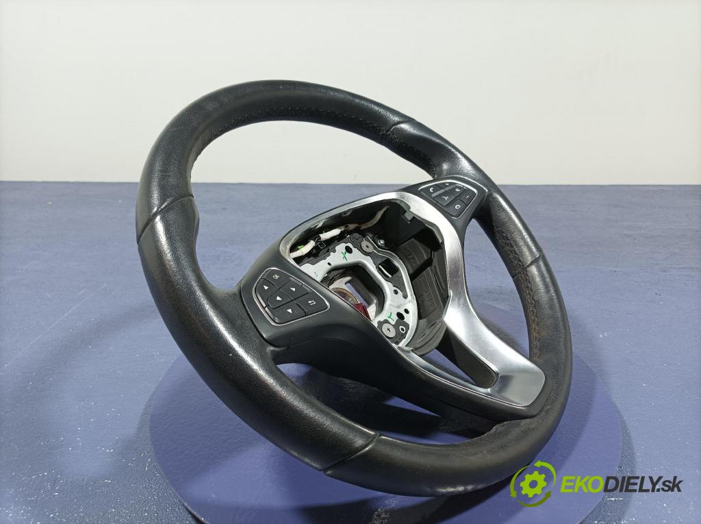 Mercedes Gla-klasa 2019 volant A0004607211