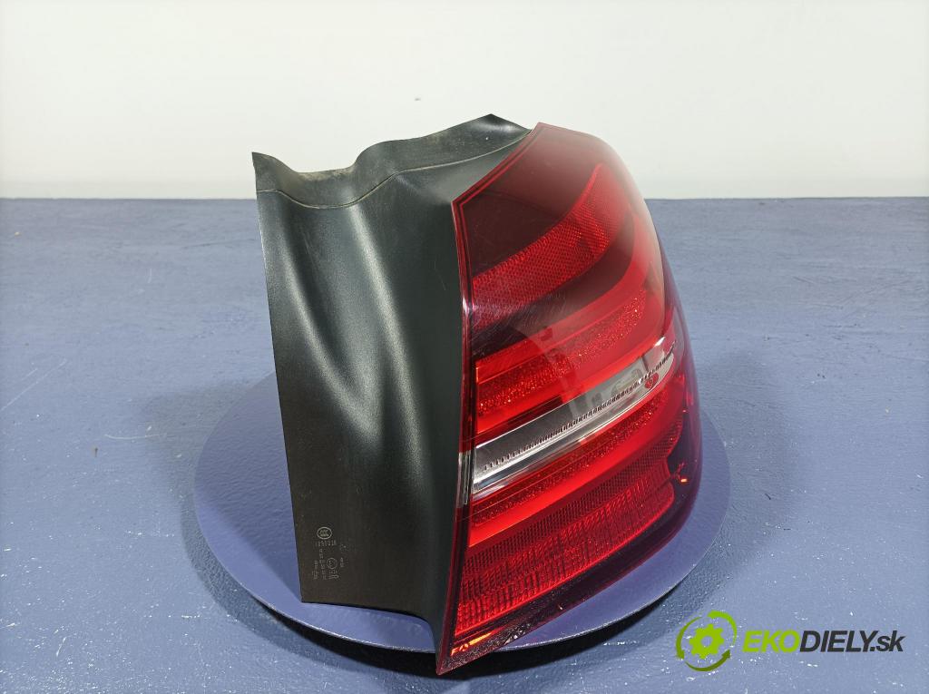 Mercedes Gla-klasa 2019 světlo Zad: Práva: Mimo: A1569068400