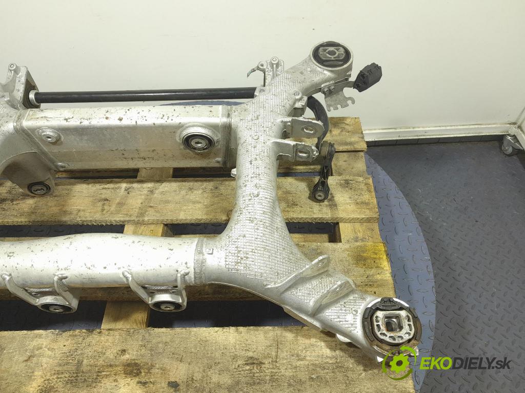 Bmw X7 2021 výstuha Pozastavenia: zad 6894149