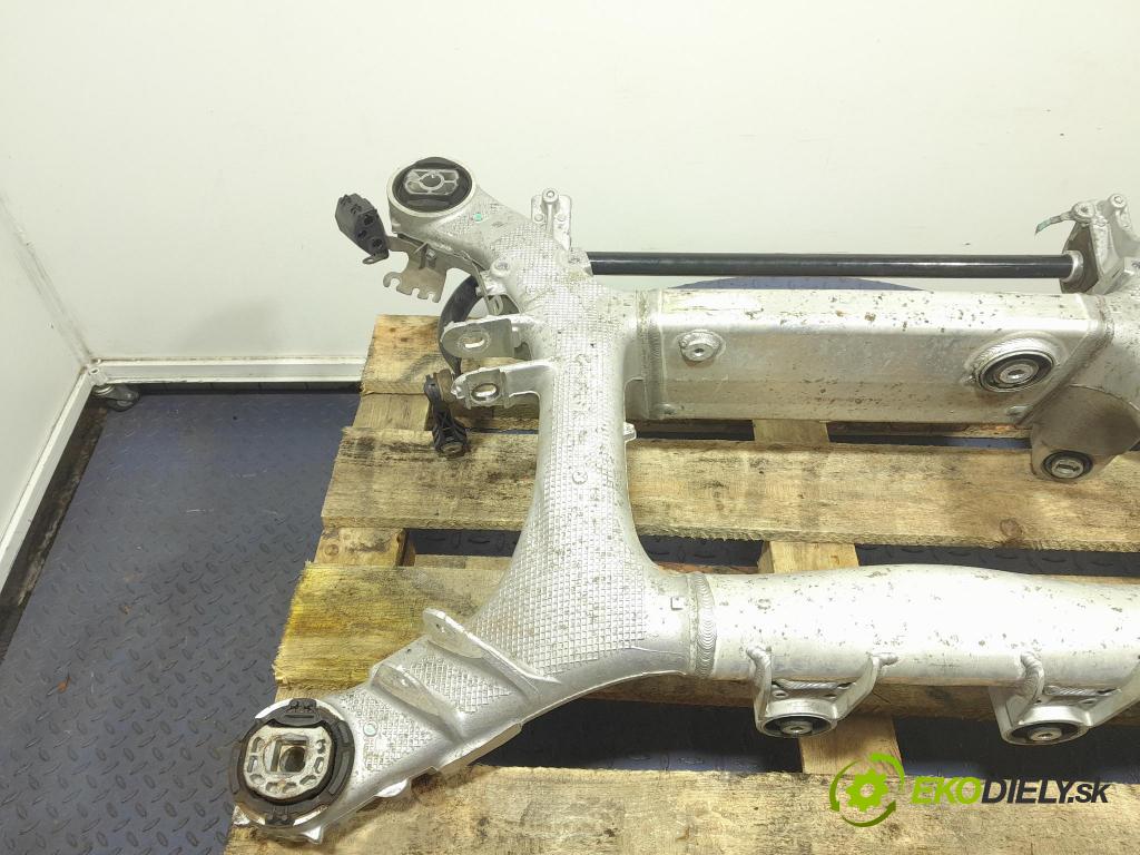 Bmw X7 2021 výstuha Pozastavenia: zad 6894149