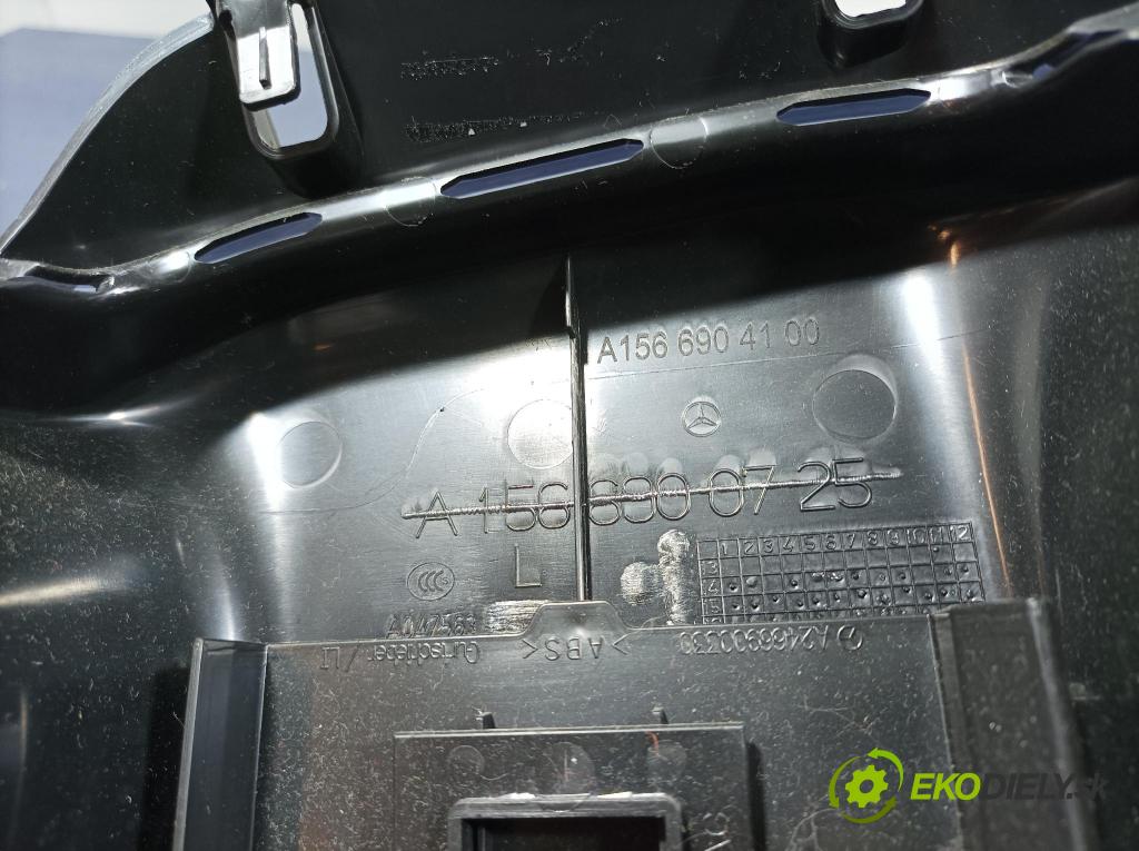 Mercedes Gla-klasa 2019 kryt Plast: Interiéry: A1566904100