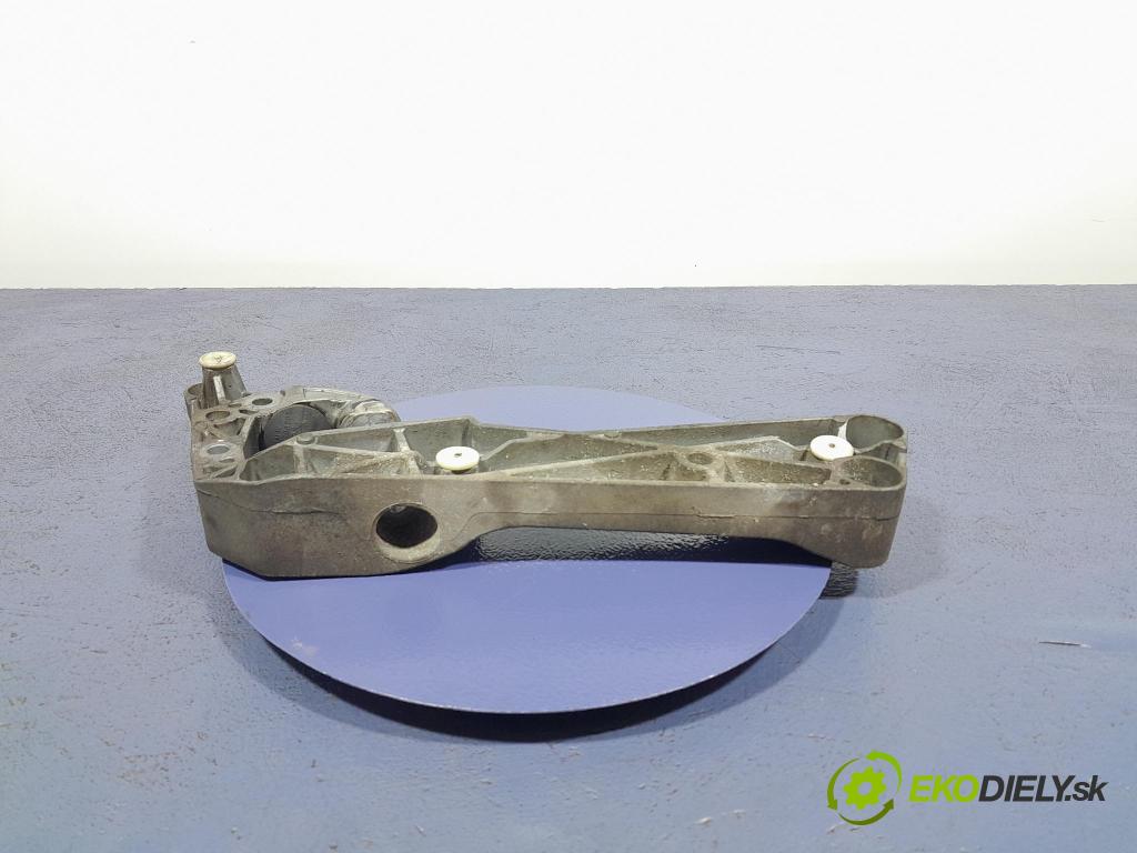 Bmw X7 2021 Polštář: / Tlapka: Truhly: Ozubené kola: 8486998