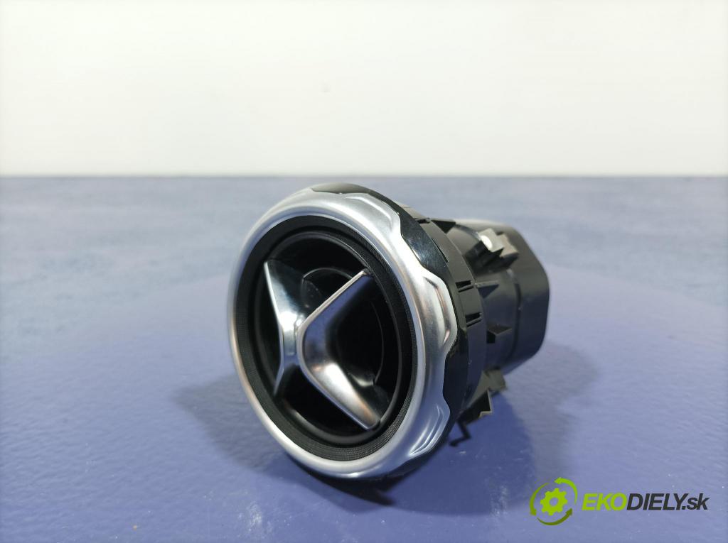 Mercedes Gla-klasa 2019 Mřížky Proud vzduchu Vzduch: A1568300000