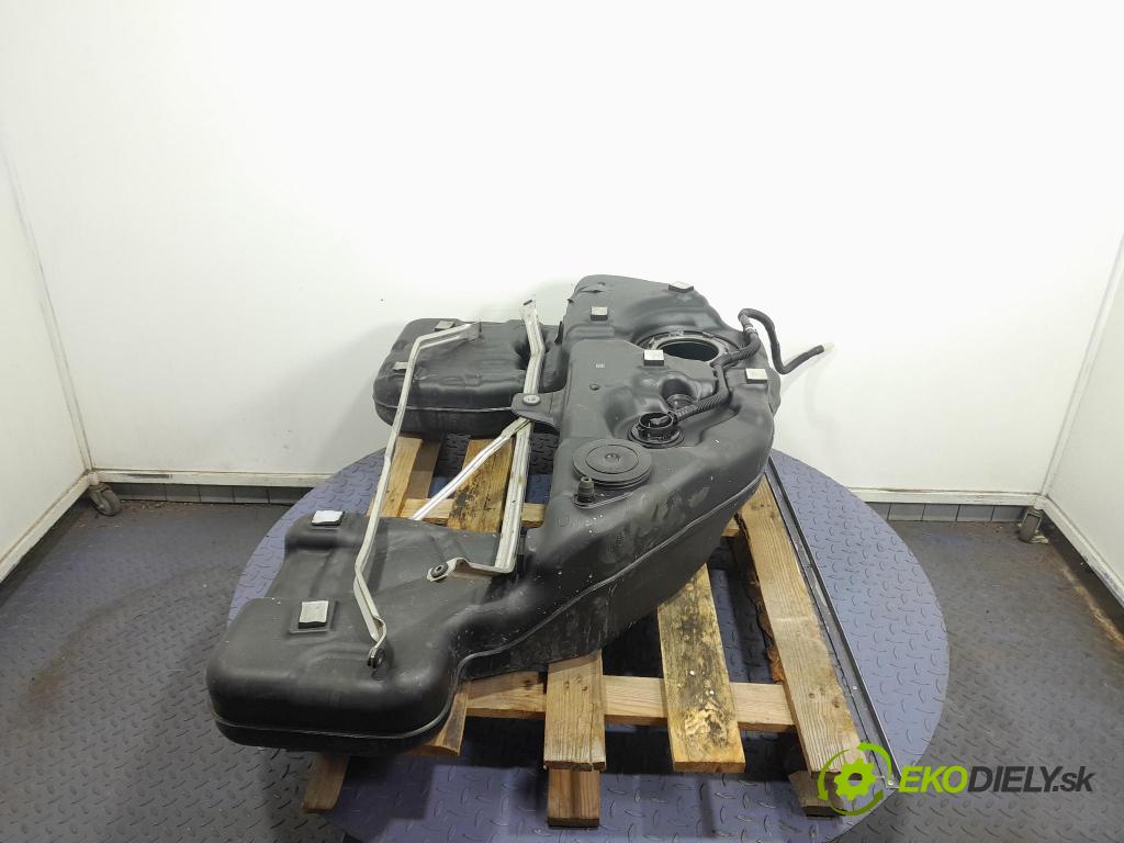 Bmw X7 2021 Nádrž: Paliva: 9426340