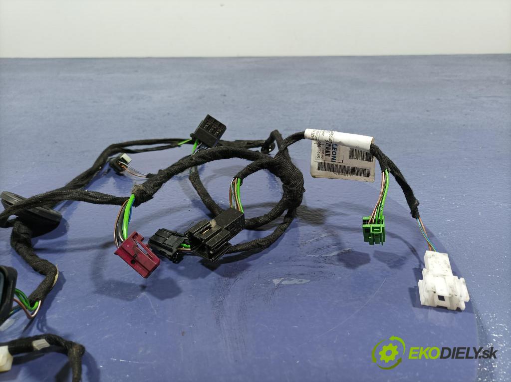 Mercedes Gla-klasa 2019 inštalácia Elektrický: A2465407314