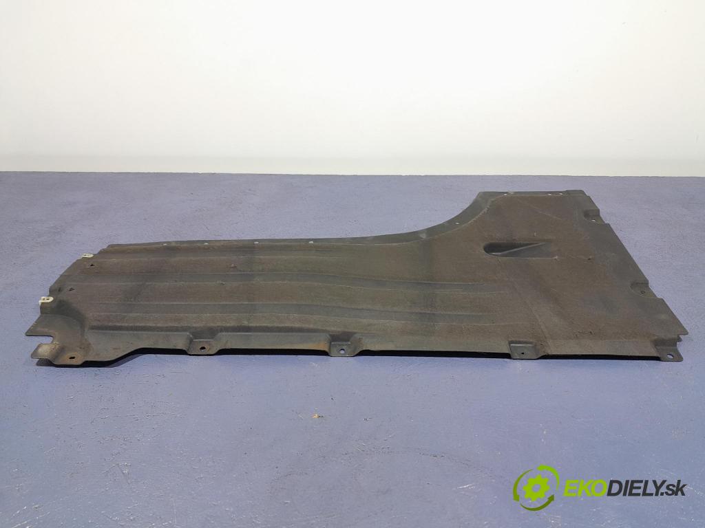 Bmw X7 2021 kryt Plast: podvozek: 7424882