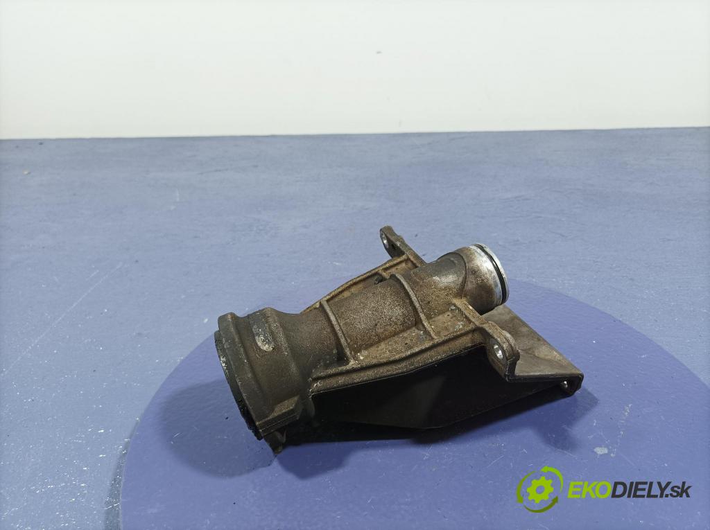 Bmw M4 2022 poloos Práva: před 8639383